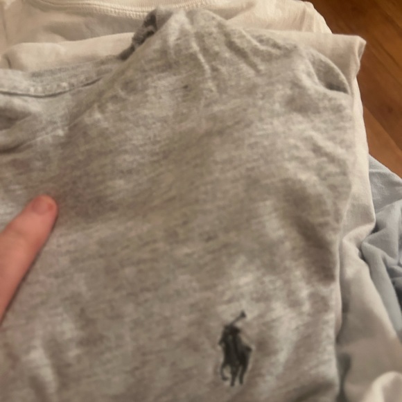 Bundle of Large shirts (Polo, Vineyard Vines, Fish Hippie) - Picture 7 of 8